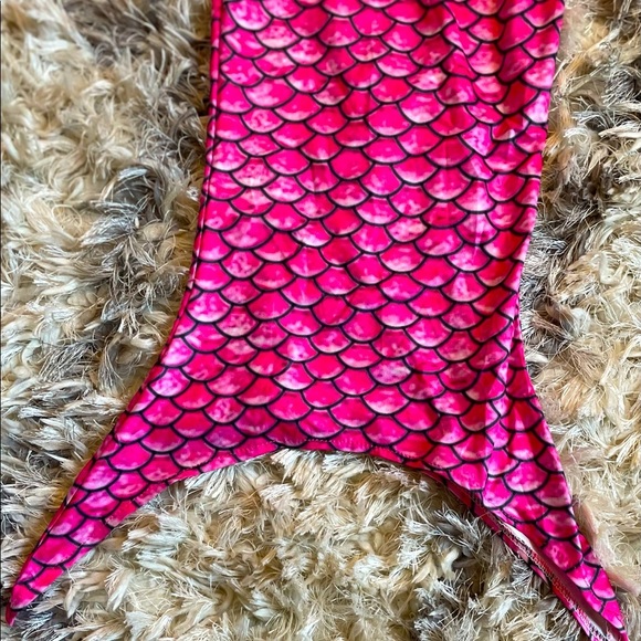 🍋NWT 3 piece mermaid bikini set🍋 - Picture 2 of 4